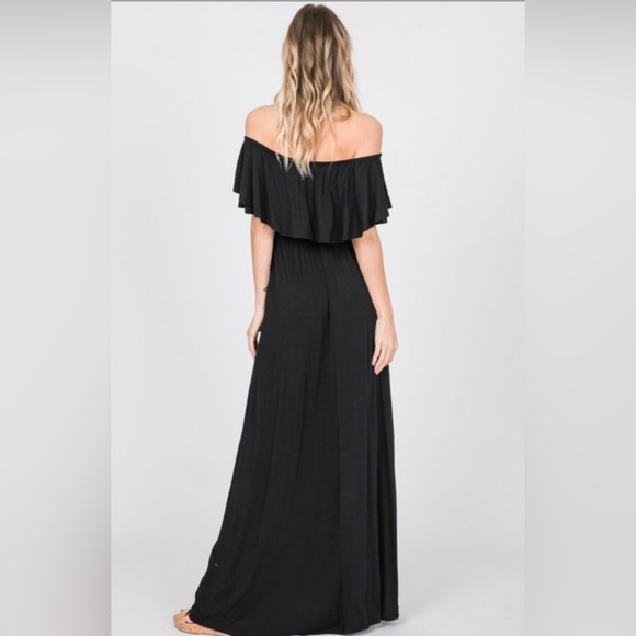 Off Shoulder Maxi Black Dress - Picture 7 of 8